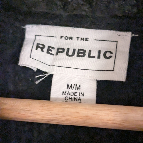 For The Republic Color Block Black and Cream Turtleneck Sweater - Picture 3 of 3